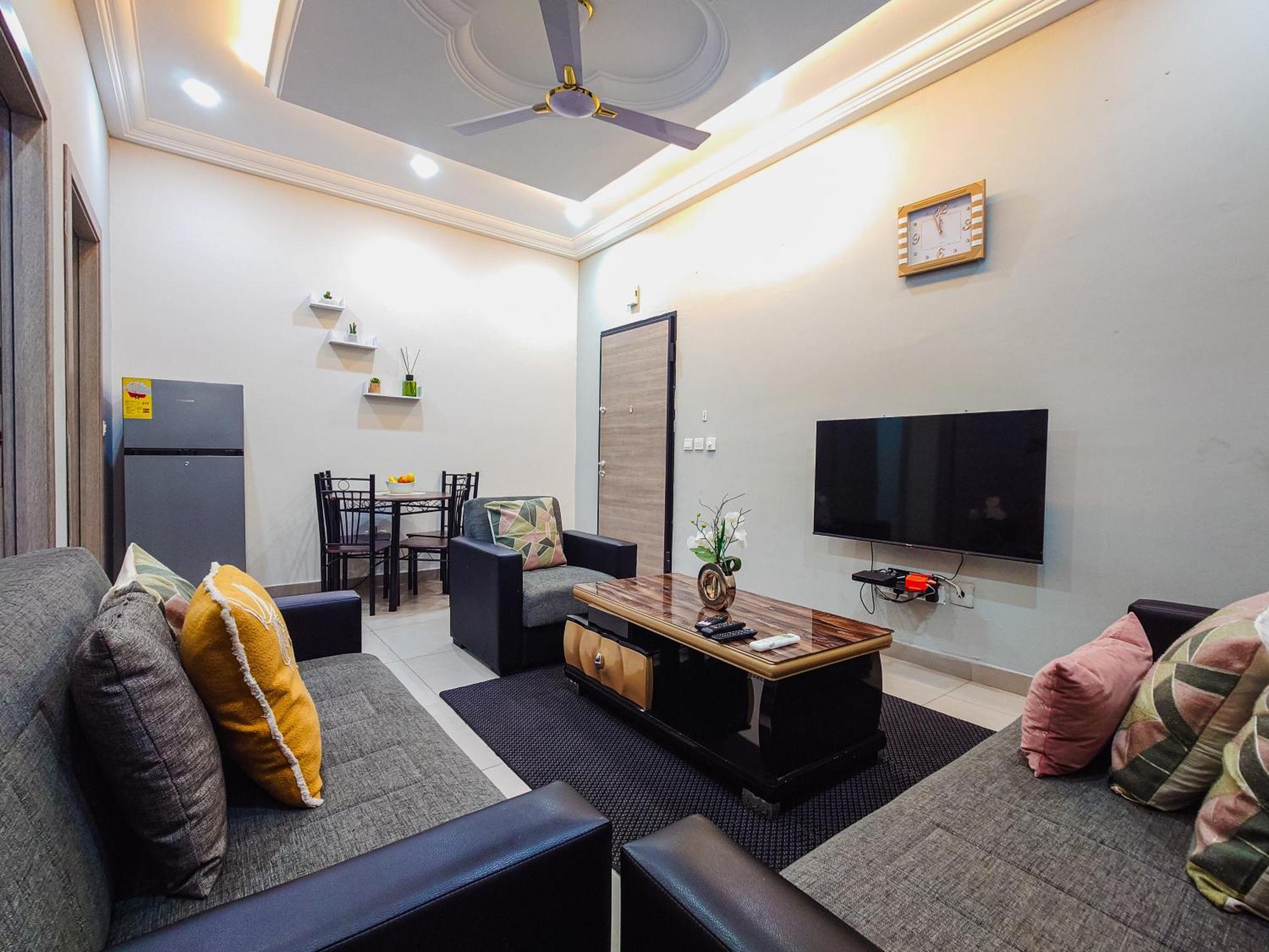Queens View Apartment Accra Buitenkant foto
